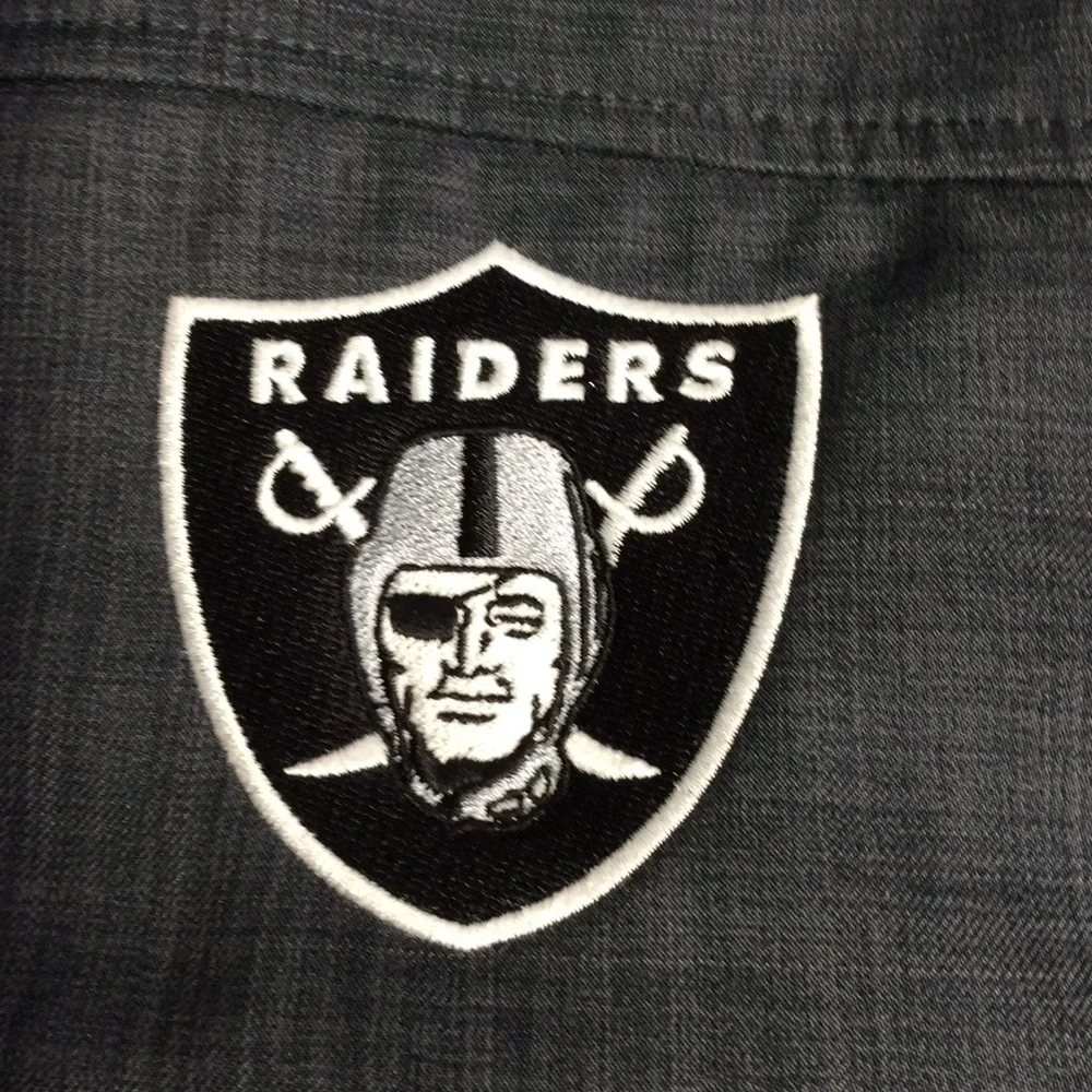 NFL Las Vegas Raiders Mens Dark Gray/Black Full Zip Fleece Lined Jacket, Sz L